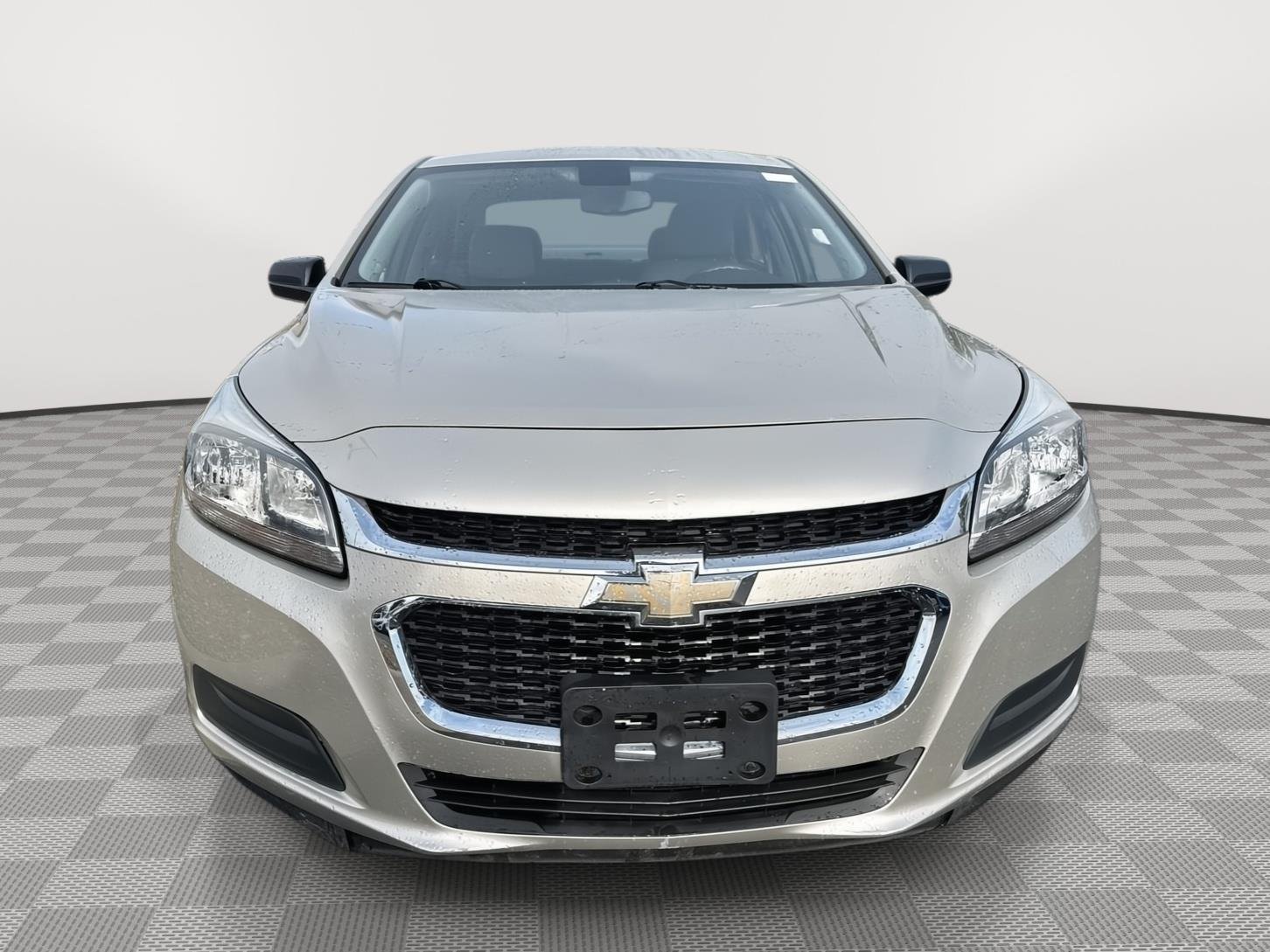 Used 2014 Champagne Silver Metallic Chevrolet LS image 8