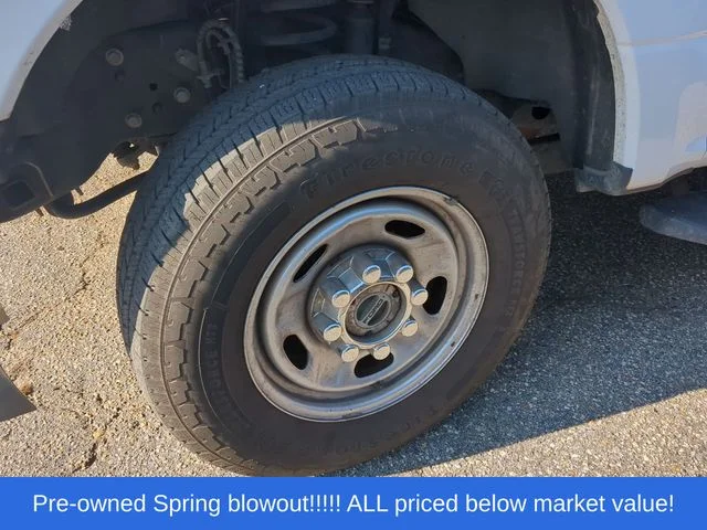 Used 2021 White Ford XL image 7