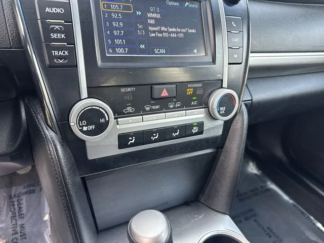 Used 2013 Black Toyota SE image 20