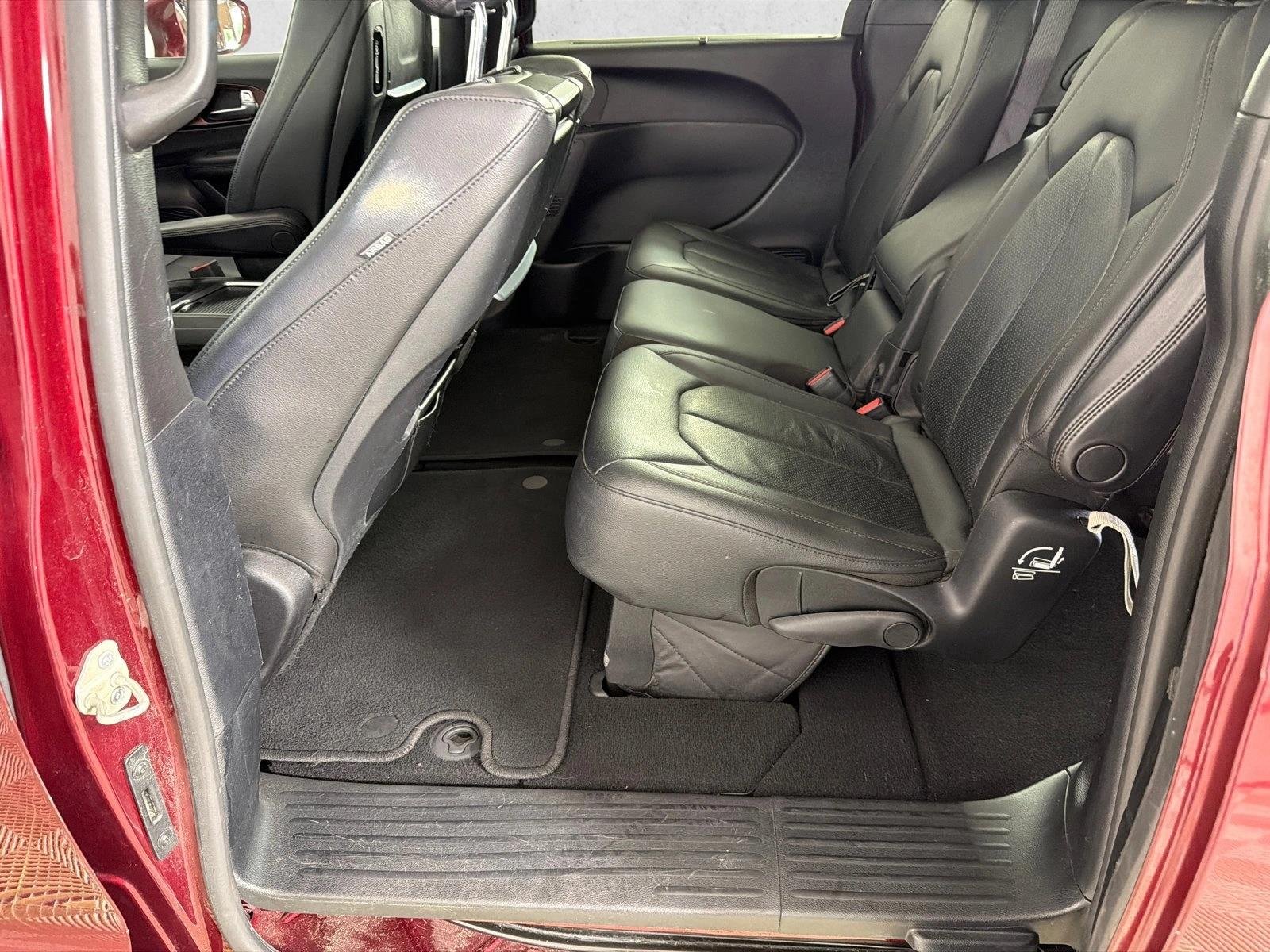 Used 2019 Silver Chrysler Touring L Plus 35th Anniversary image 19