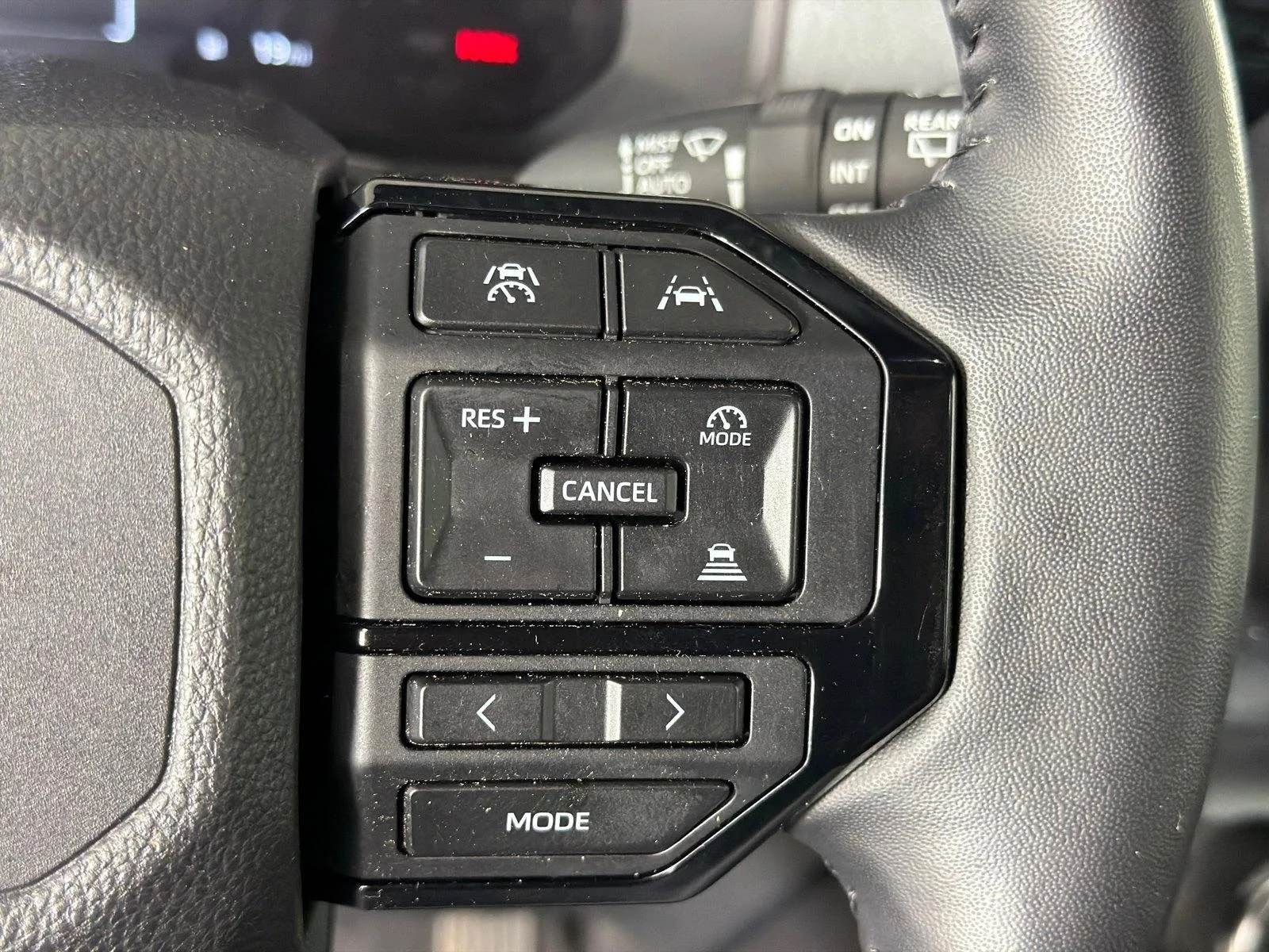 Used 2025 White Toyota 1958 image 25