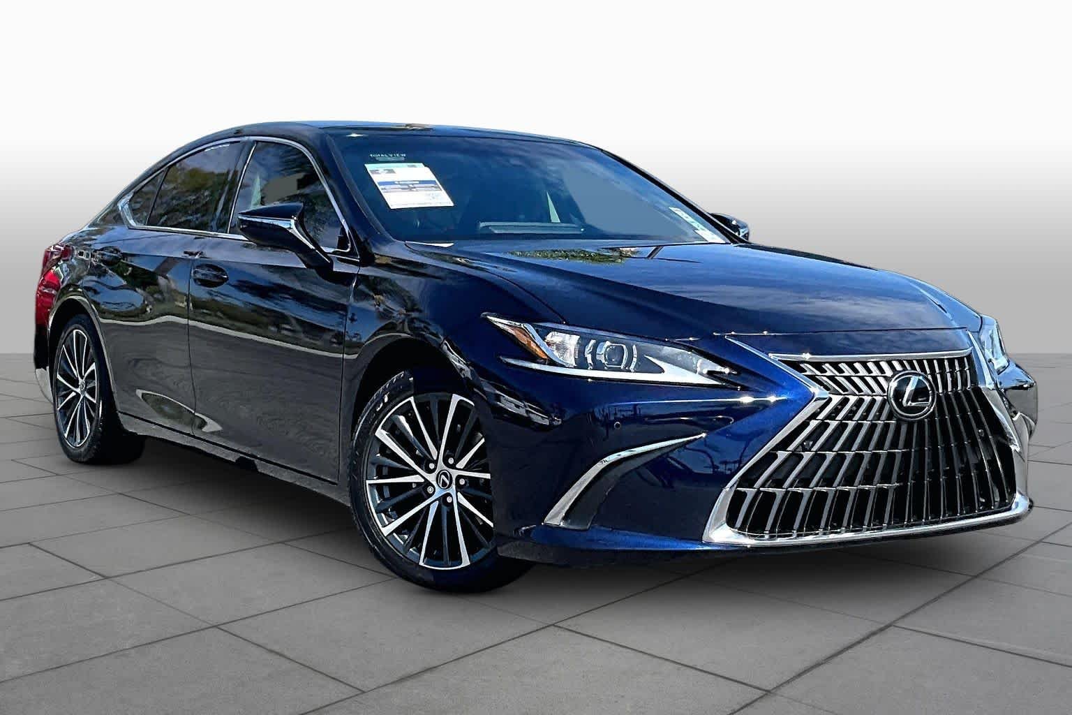 Certified Used 2022 Nightfall Mica Lexus  image 2