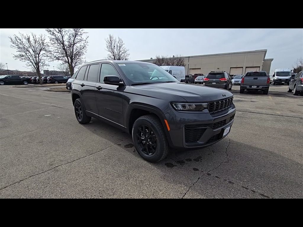 New 2026 Baltic Gray Metallic Clear-Coat Exterior Paint Jeep Altitude image 2