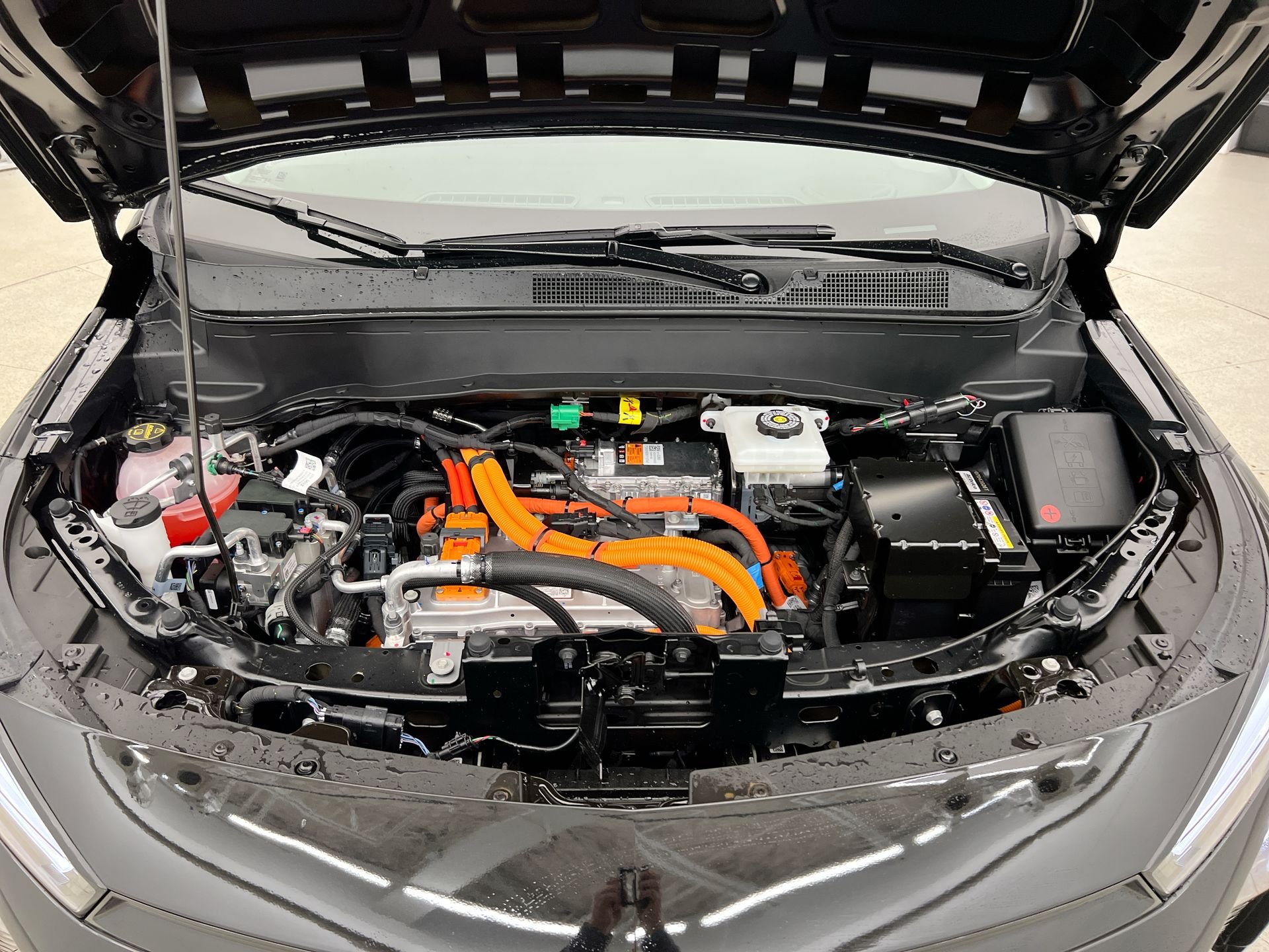 2027 Chevrolet Bolt LT - Photo 60