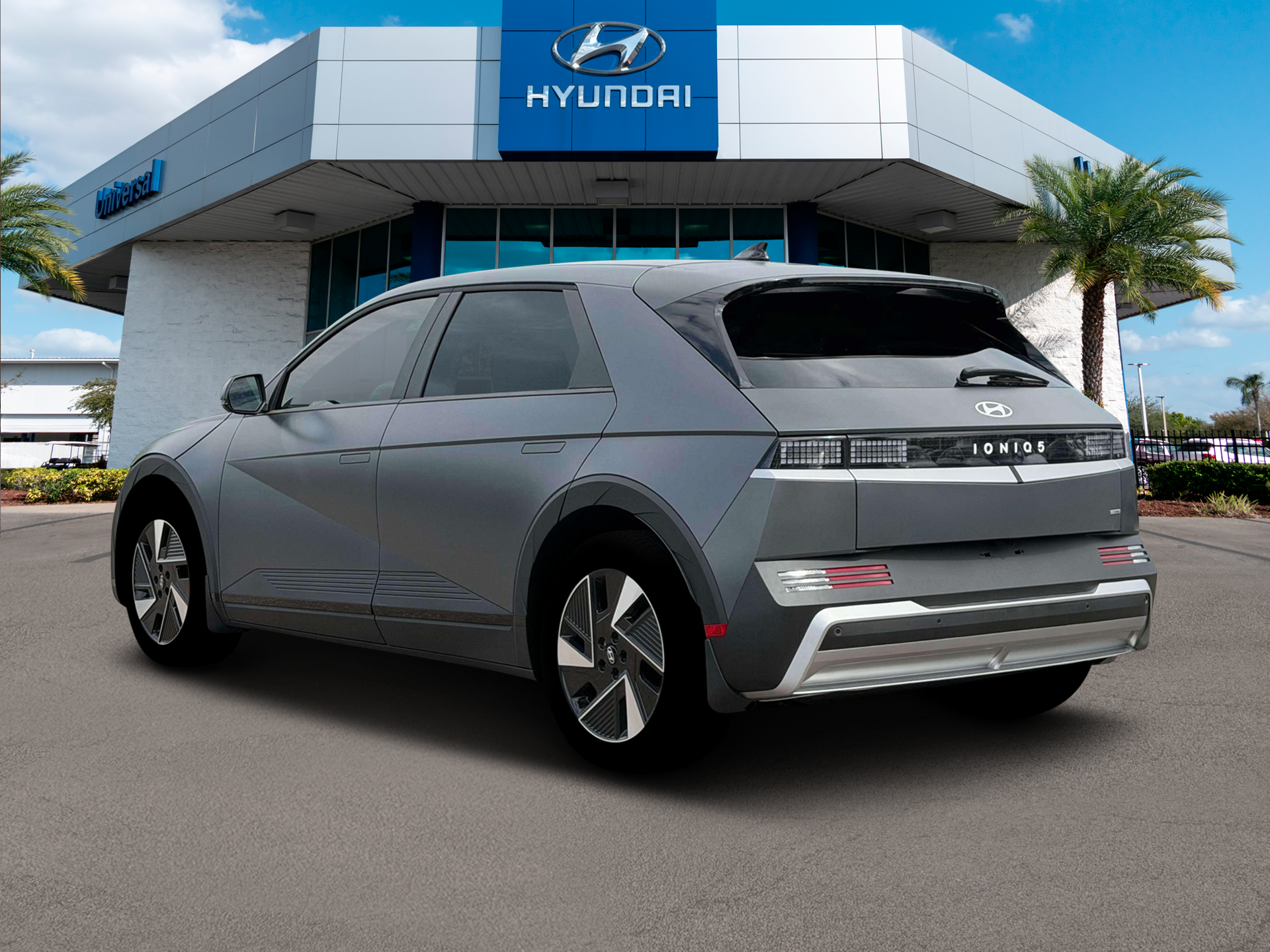 New 2026 Gray Hyundai SEL image 5