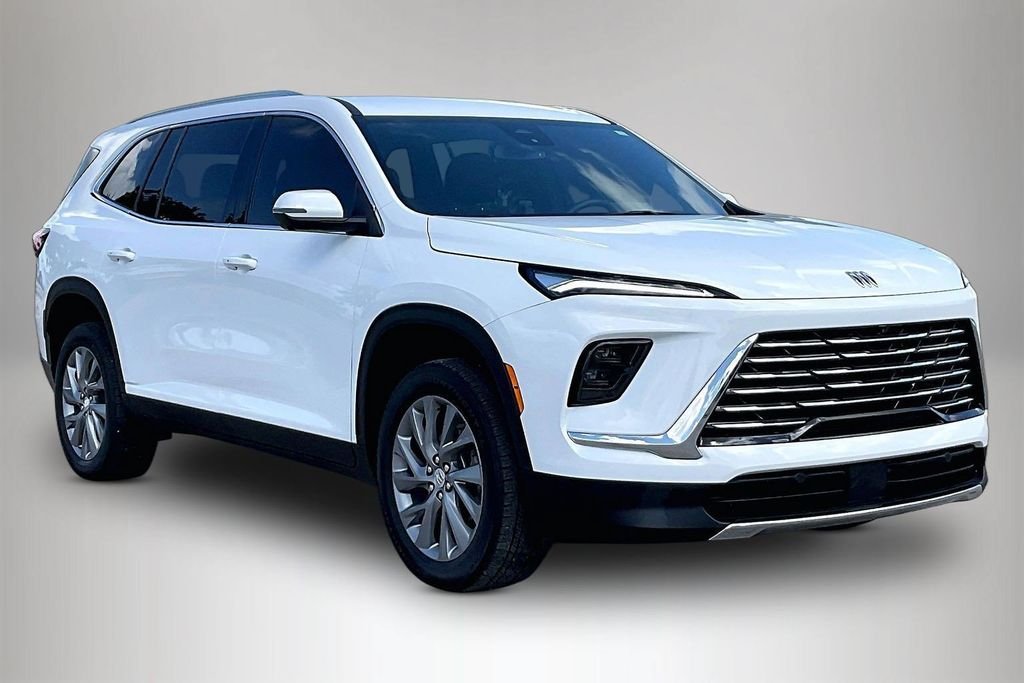 Used 2025 White Buick Preferred image 1