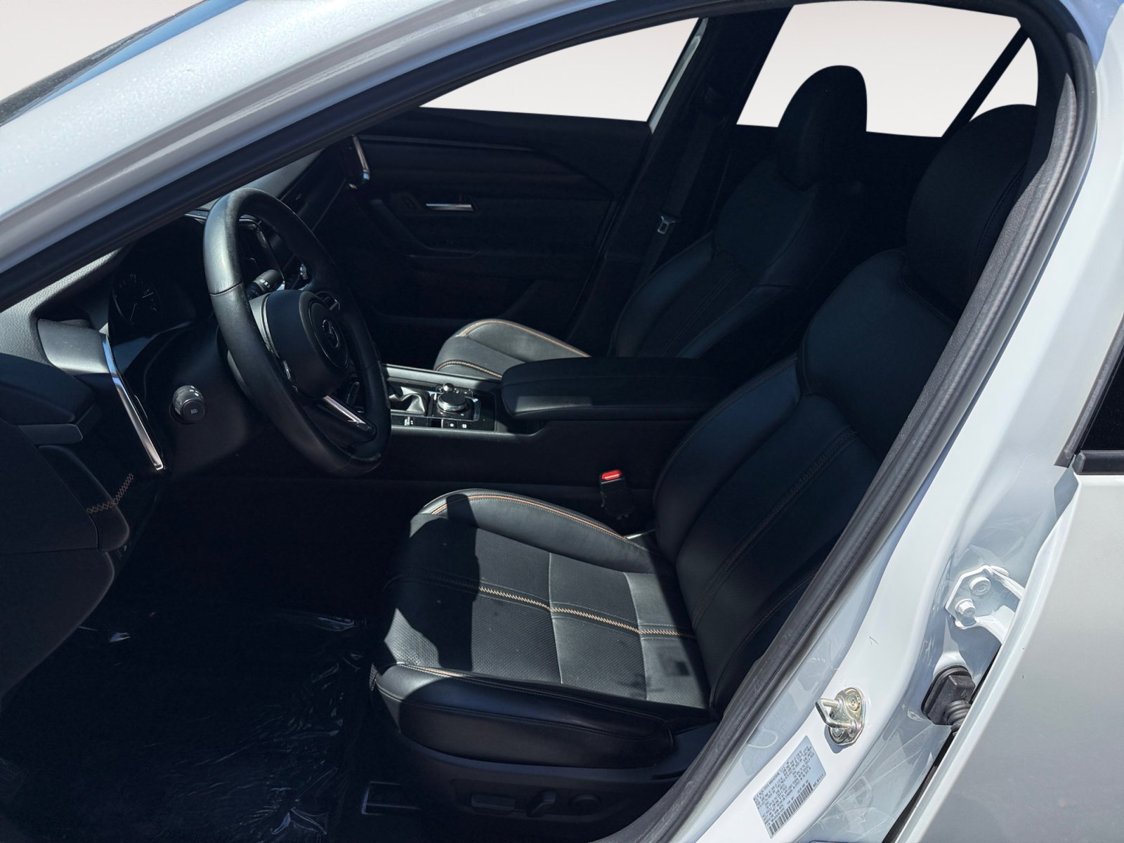 Certified Used 2024 Pearl Mazda 2.5 S Premium Plus Package image 10
