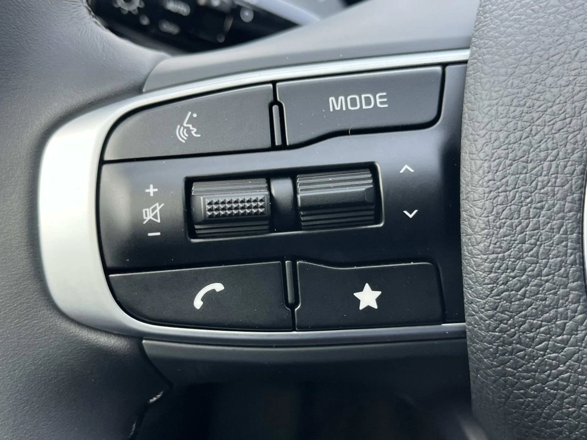 New 2026 Wolf Gray Kia GT-Line image 26