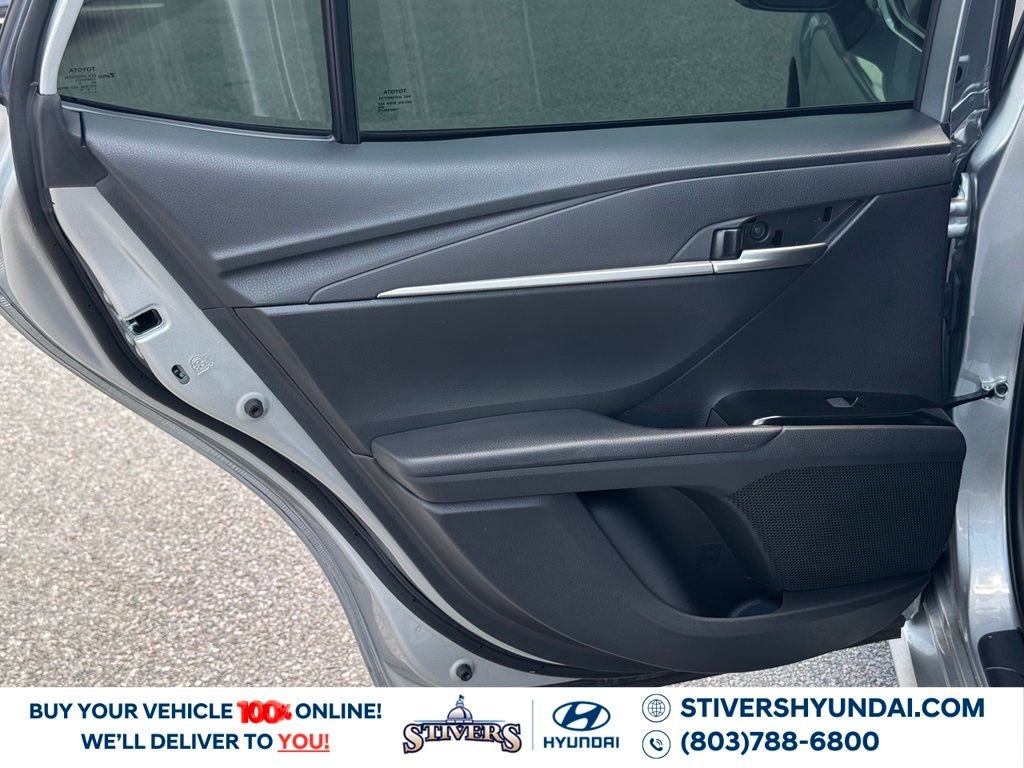 Used 2025 Silver Toyota LE image 19