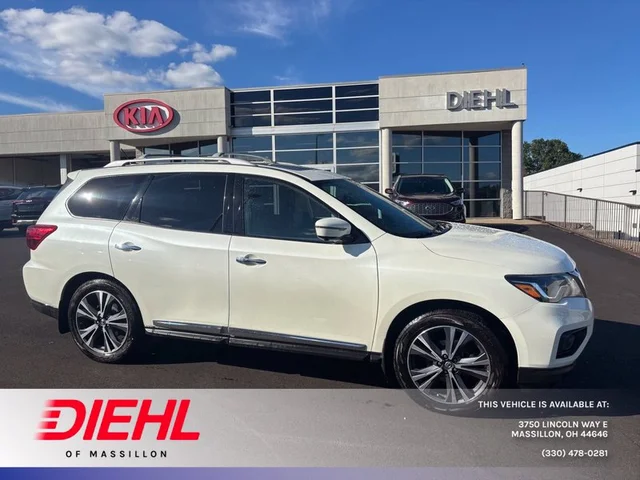 2017 Nissan Pathfinder Platinum