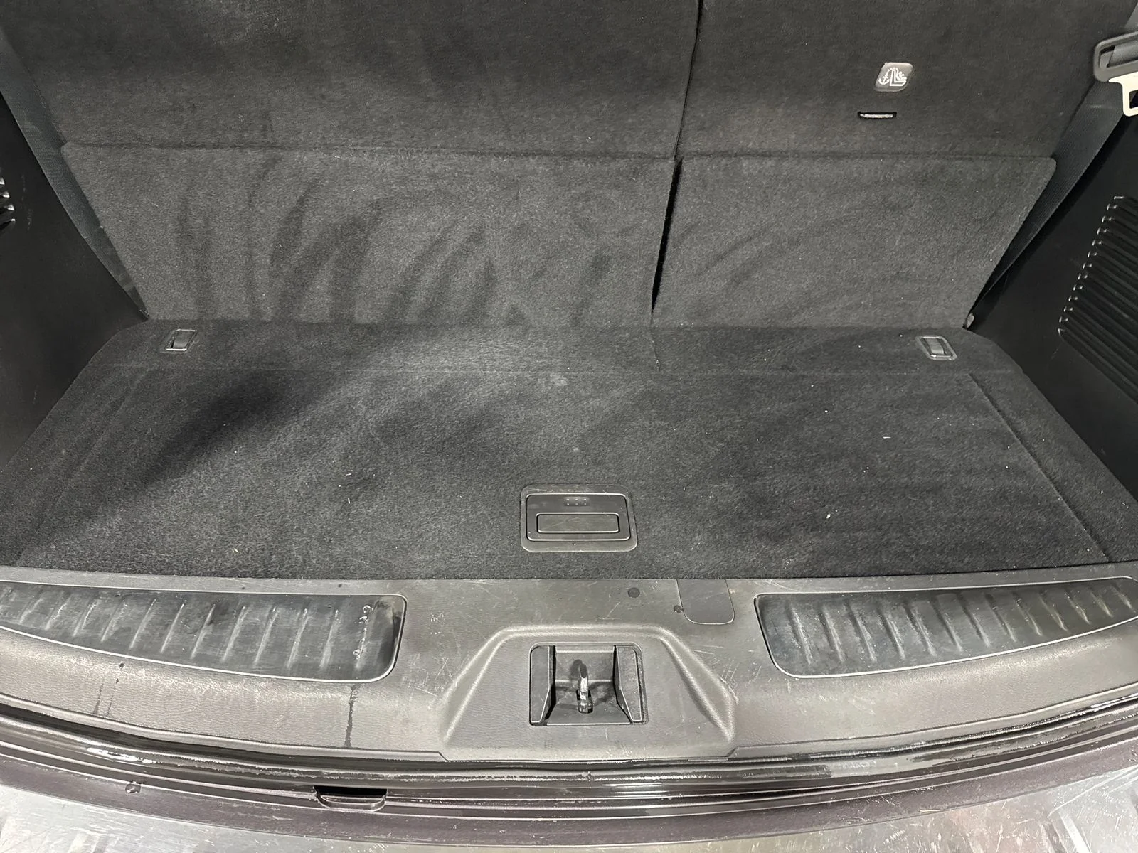 Certified Used 2023 Gray INFINITI Premium Select image 28