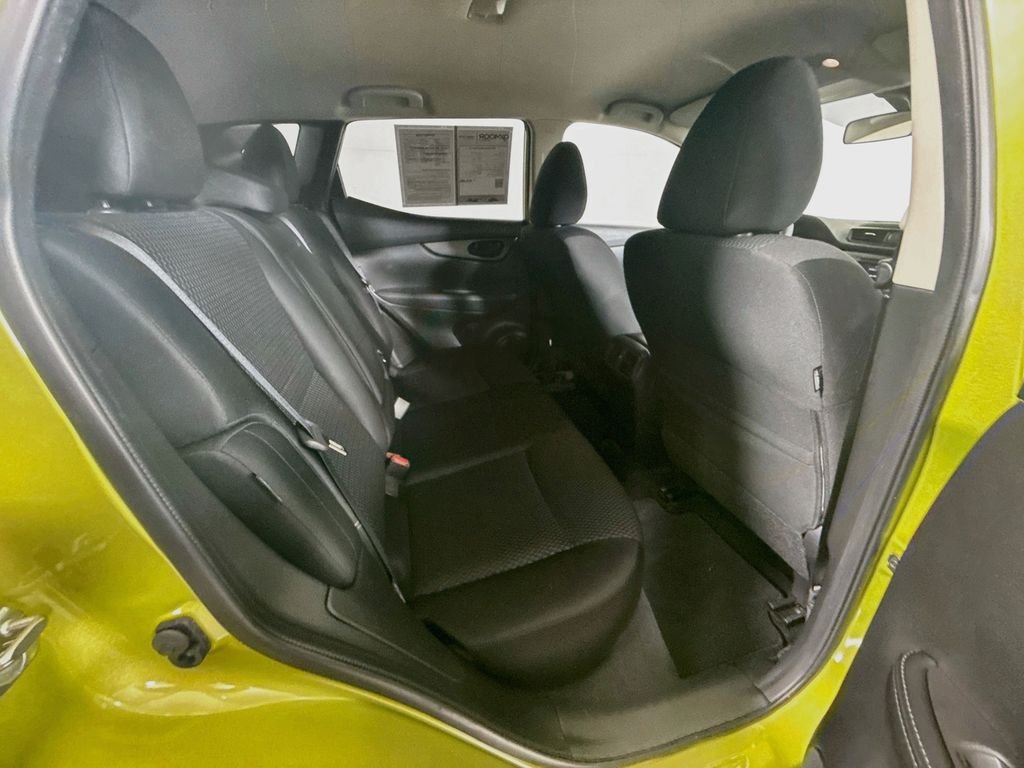 Used 2020 Nitro Lime Metallic Nissan S image 25