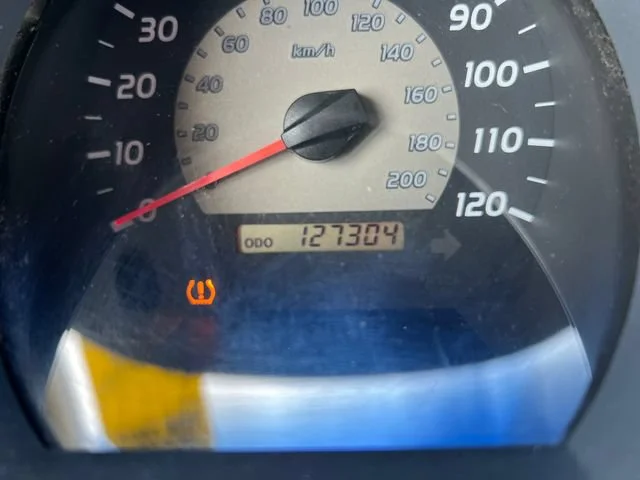 Used 2009 Super White Toyota  image 21