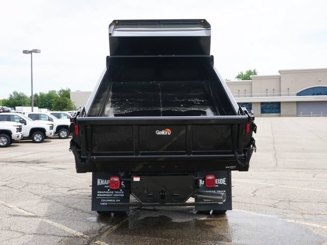 New 2025 Summit White Chevrolet Work Truck image 19