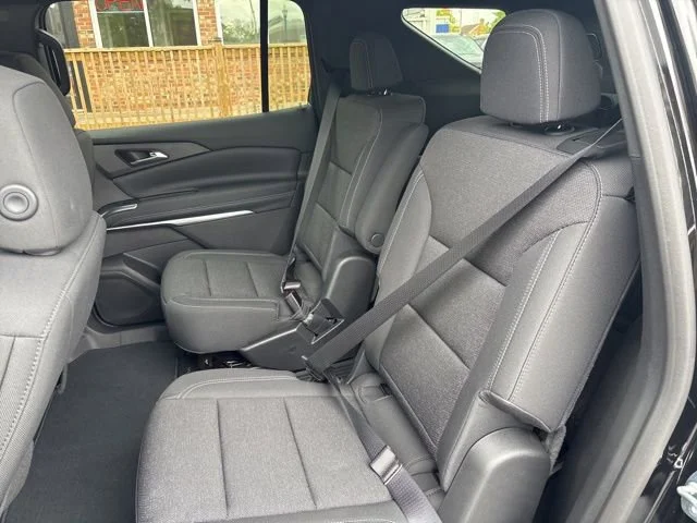 2025 Chevrolet Traverse LT - Photo 11