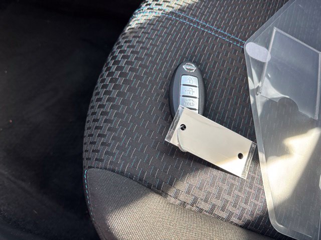 Certified Used 2018 Gray Nissan SR image 22