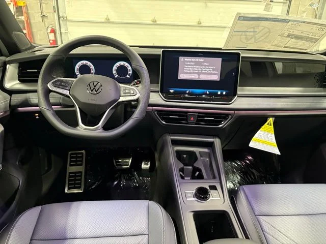 2026 Volkswagen Tiguan SE R-LINE BLACK - Photo 13