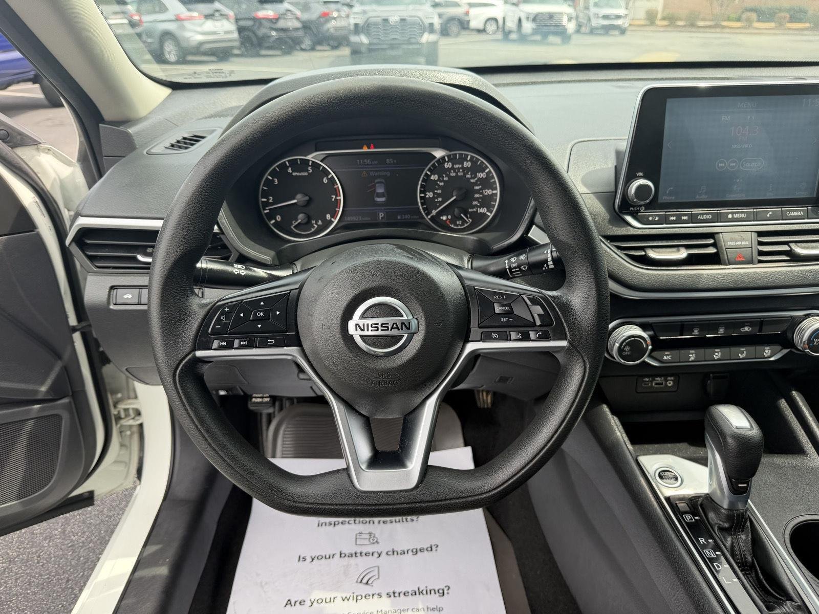 Used 2020 Glacier White Nissan 2.5 S image 17