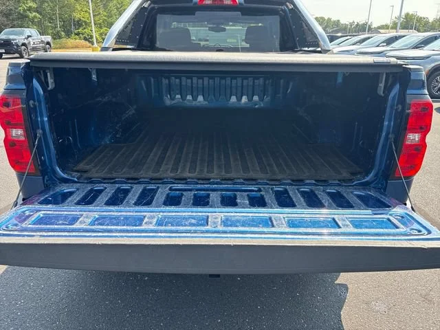 Used 2019 DEEP OCEAN BLUE METALLIC Chevrolet LT image 28