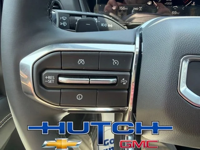 New 2026 Summit White GMC Elevation image 27