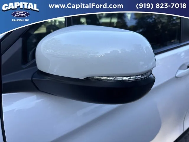 Used 2023  Honda EX-L image 12