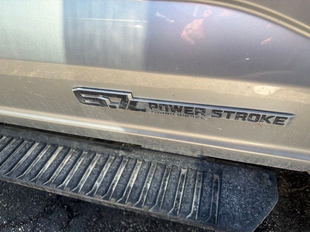 Used 2023 Silver Ford XLT image 5