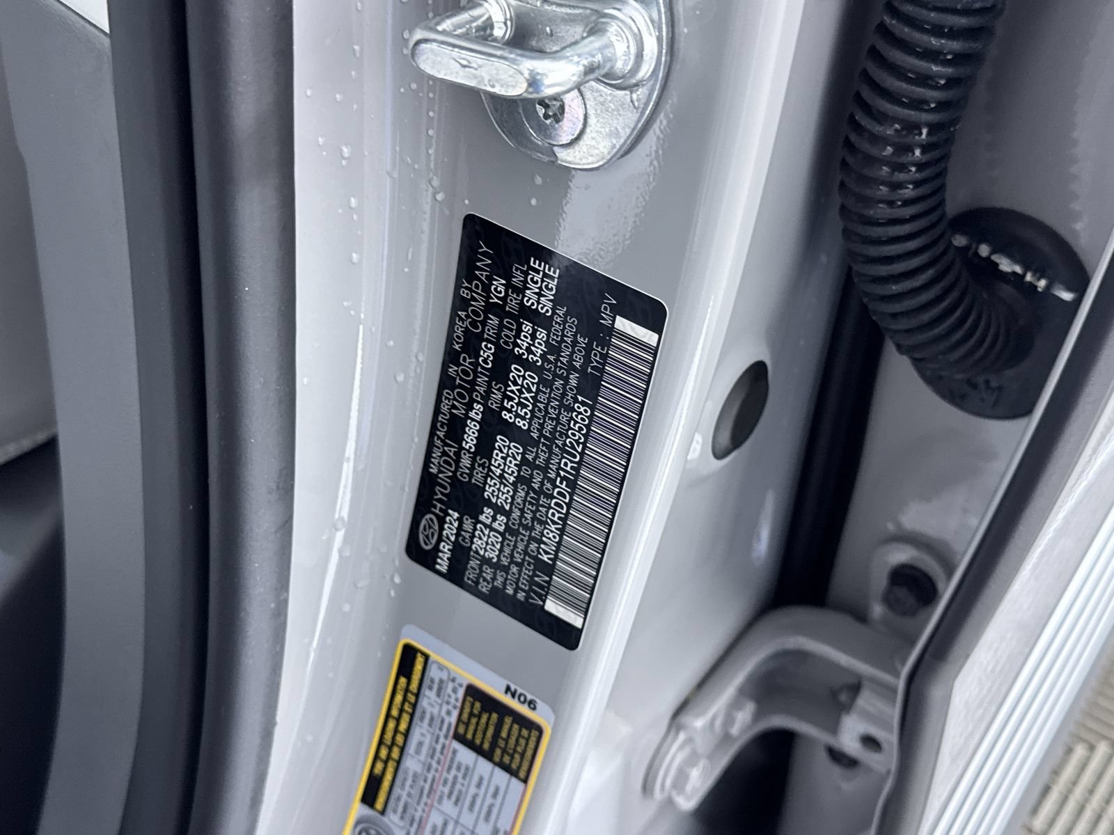 Certified Used 2024 Cyber Gray Hyundai Limited image 11