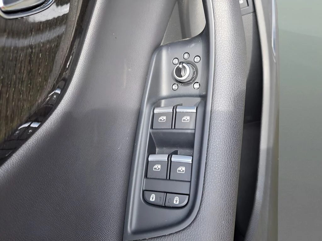 2022 Audi Q7 Premium Plus - Photo 25