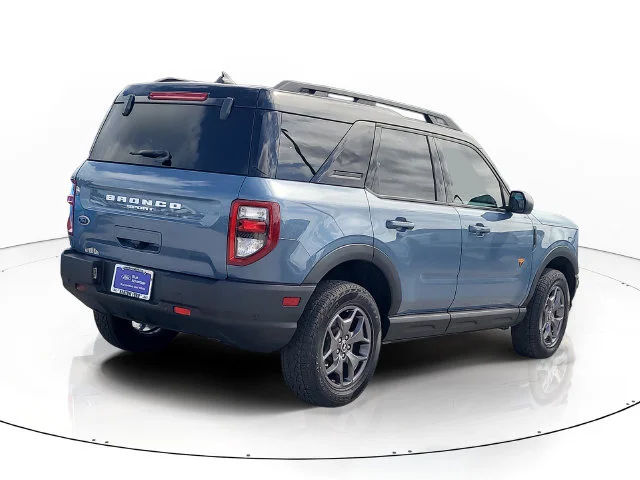 Used 2024 Gray Ford Badlands image 5
