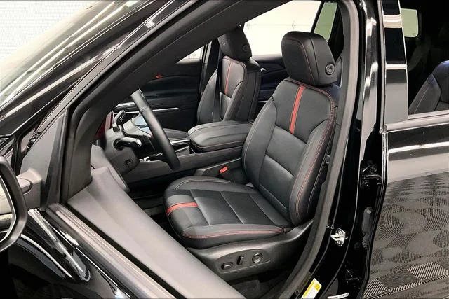 Used 2025 Mosaic Black Metallic Chevrolet RS image 24