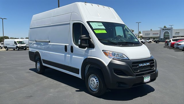 New 2026 Bright White Clearcoat RAM Tradesman image 1