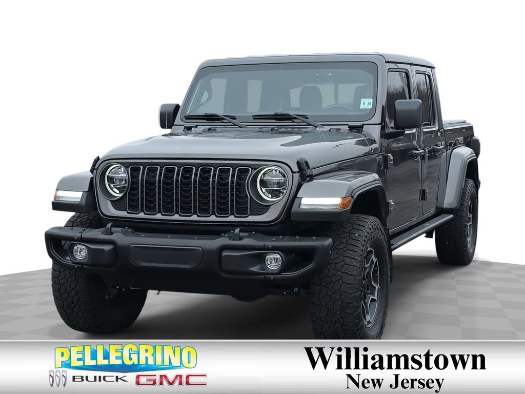 Gray 2021 Jeep Gladiator Freedom Crew Cab 4WD Pickup Truck Four-Wheel Drive 8-Speed Automatic