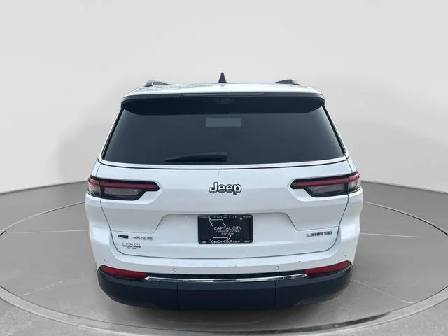 Used 2022 White Jeep Limited image 5