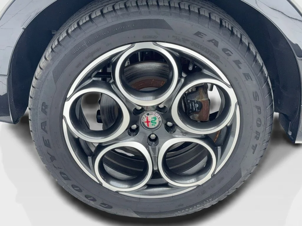 Used 2024 Silver Alfa Romeo Ti image 48