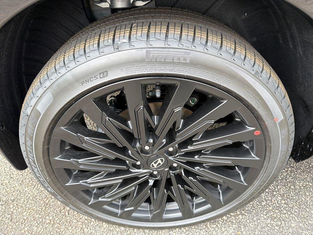 New 2026 Silver Hyundai Calligraphy FWD image 17