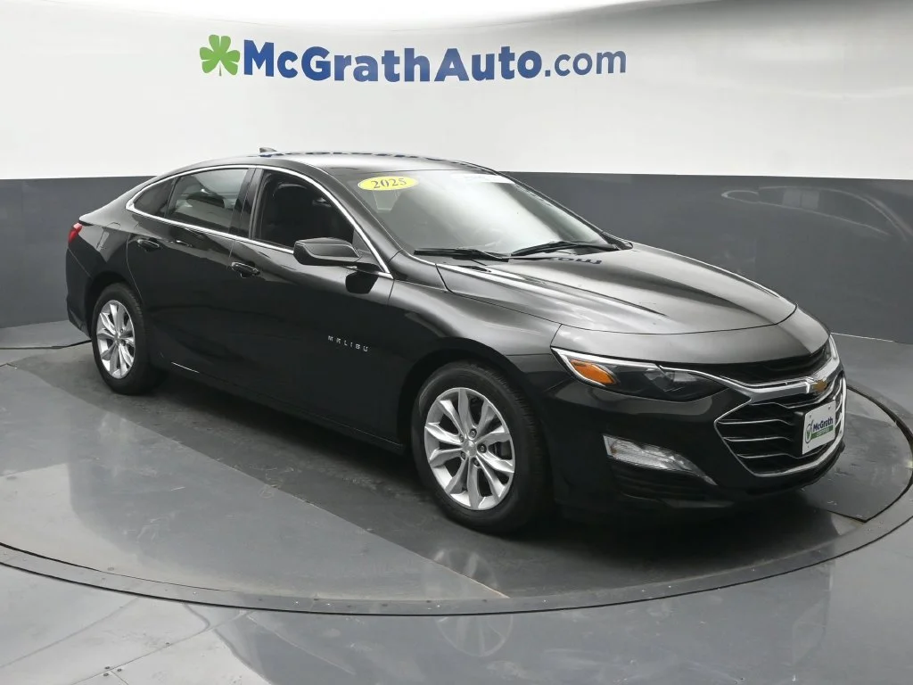 1G1ZD5ST8SF126518