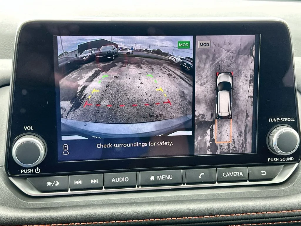 Used 2026 Gray Nissan Rock Creek image 17