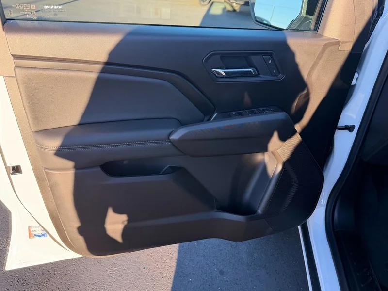 New 2026 Summit White GMC Elevation image 16