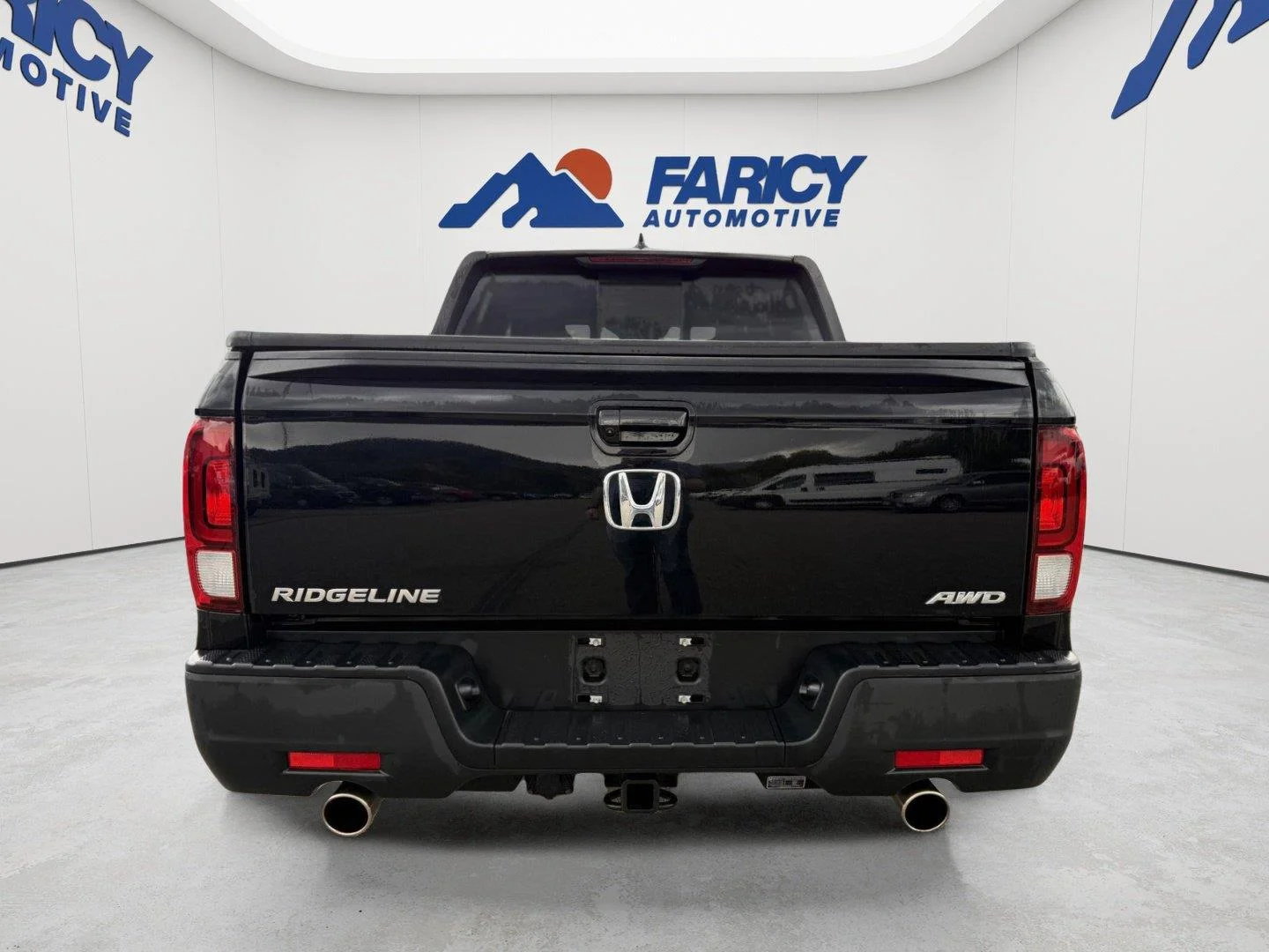 Used 2023 Crystal Black Pearl Honda RTL image 4