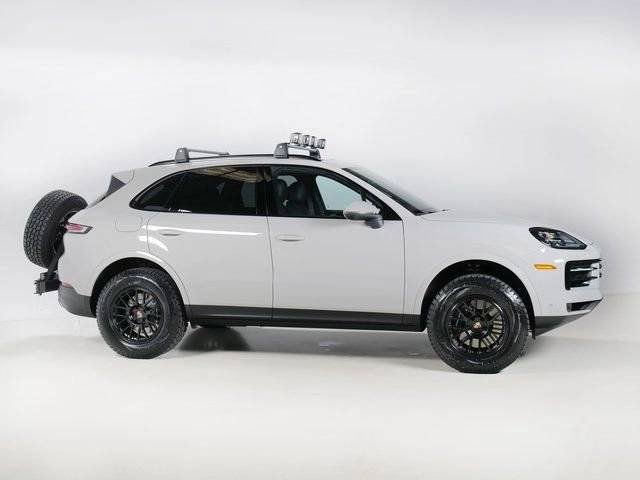 New 2026 Chalk Porsche  image 8