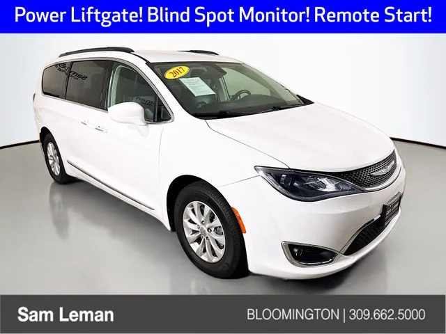 2017 Chrysler Pacifica Touring L for sale at Sam Leman Chrysler Jeep Dodge of Bloomington