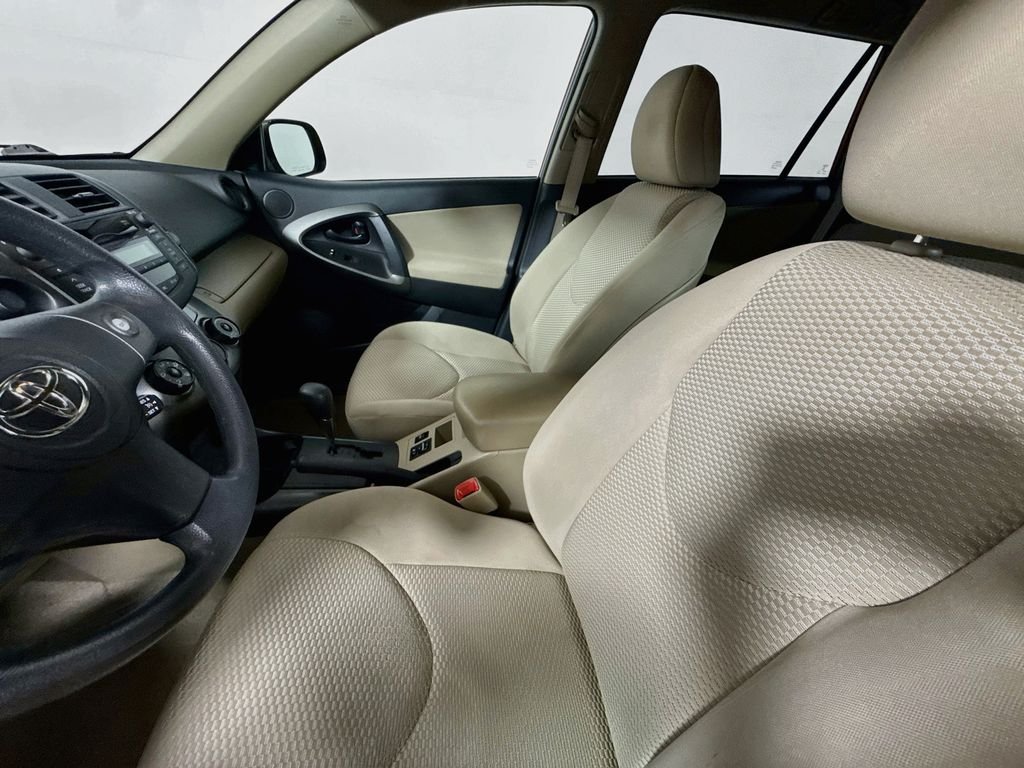 Used 2011 Barcelona Red Metallic Toyota Base image 18