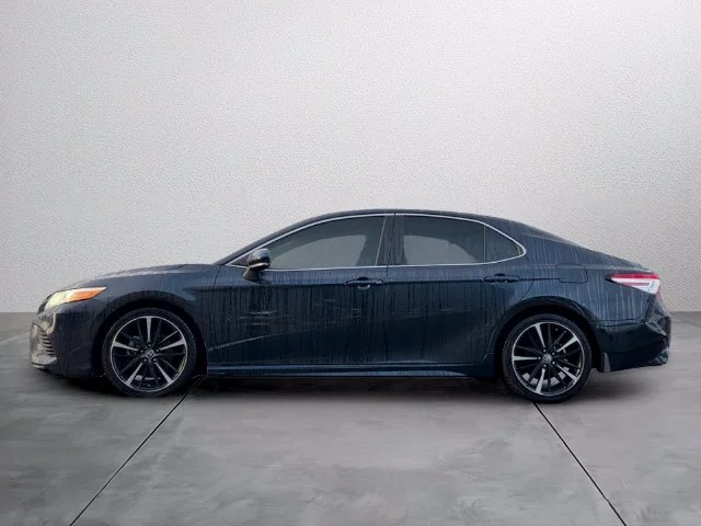 Used 2020 Blue Toyota XSE V6 image 2
