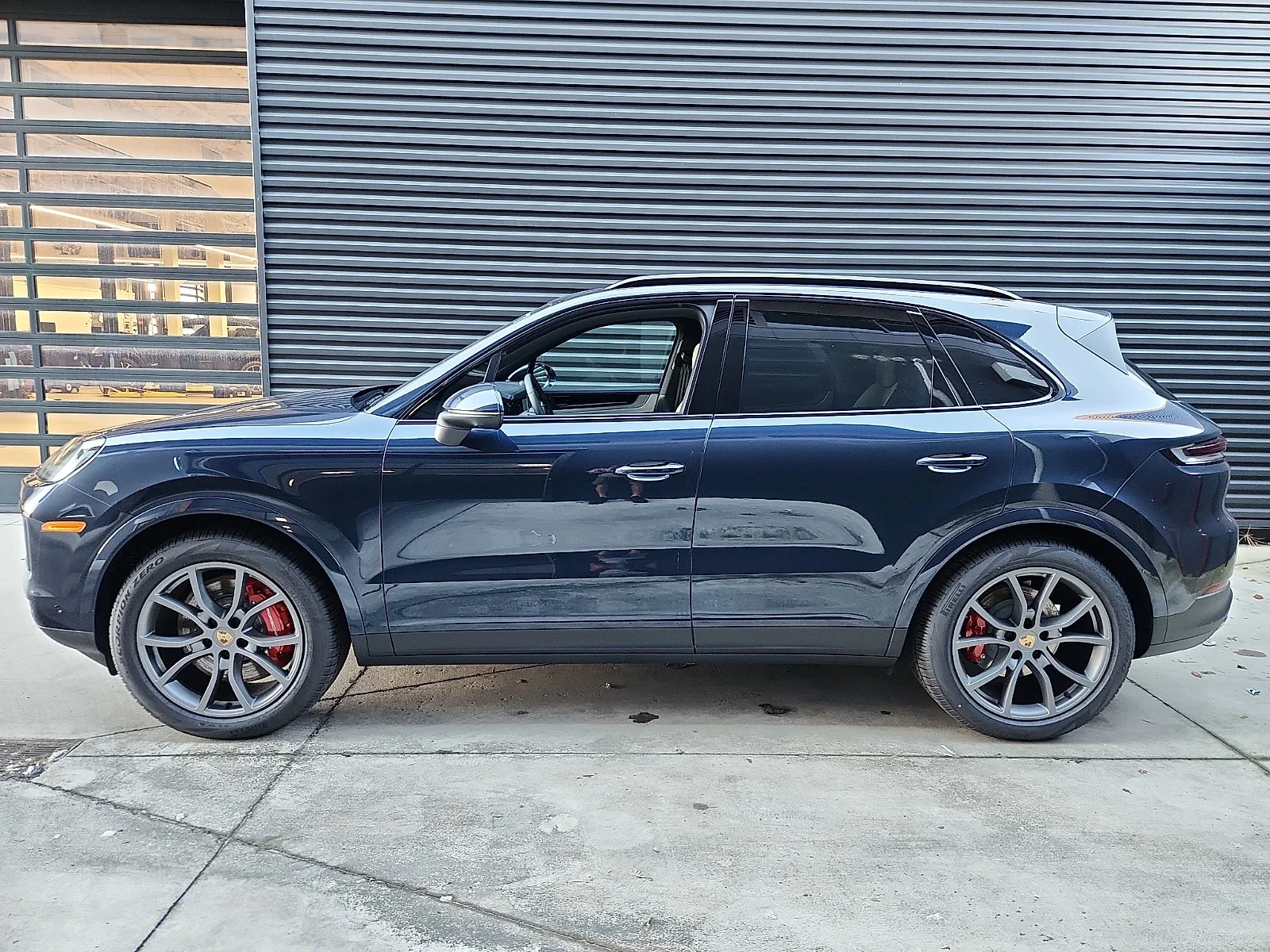 New 2026 - D6 Porsche S image 2