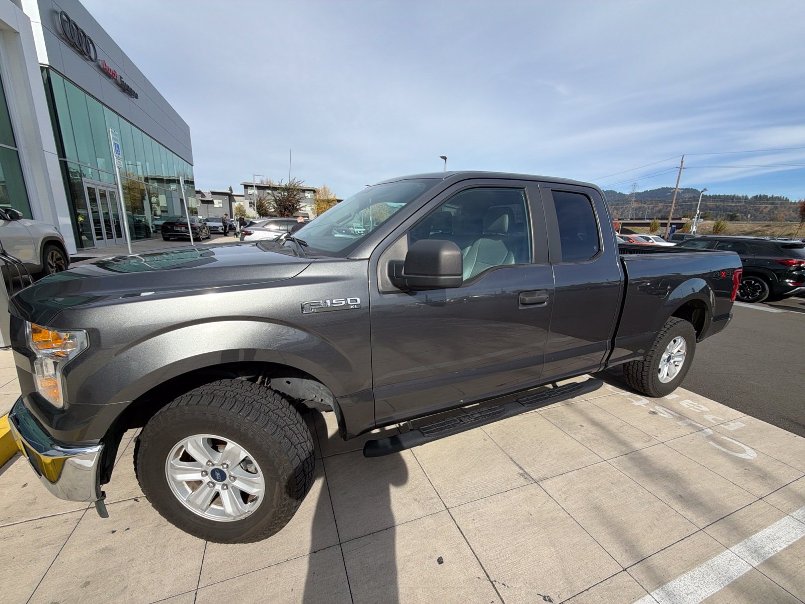 Used 2017 Gray Ford XL image 16