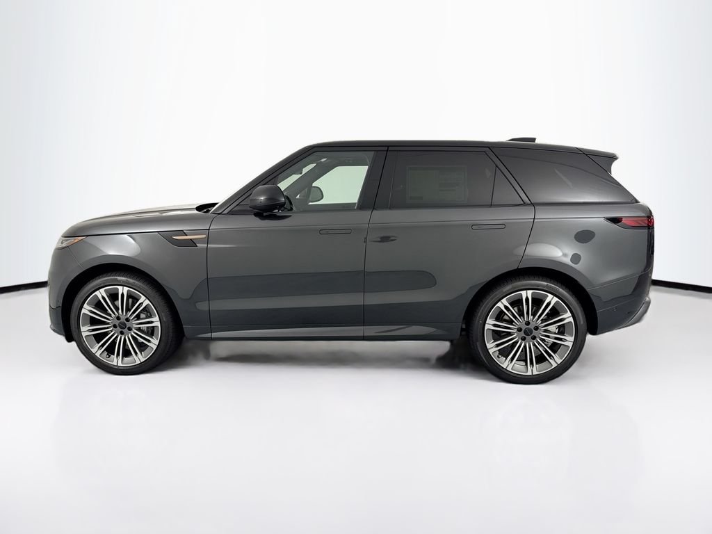 New 2026 Carpathian Grey Land Rover Dynamic SE image 8