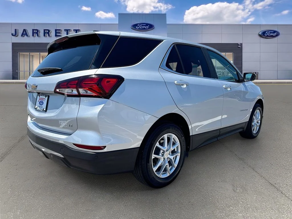 Used 2022 Silver Chevrolet LT image 7