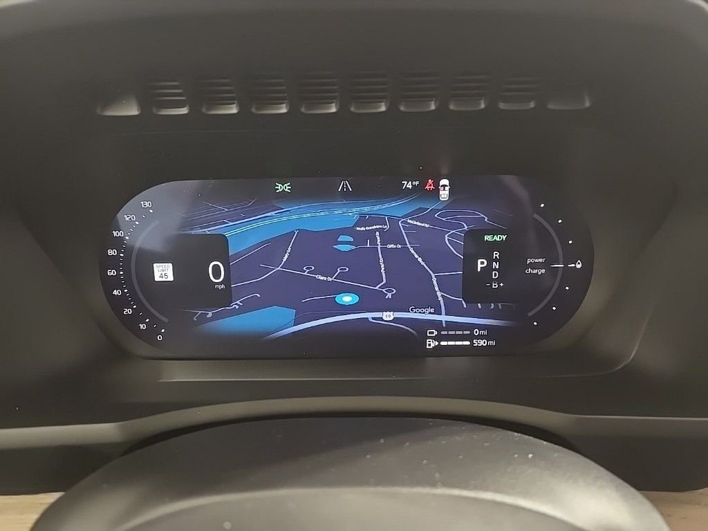 2026 Volvo XC90 Plus - Photo 13