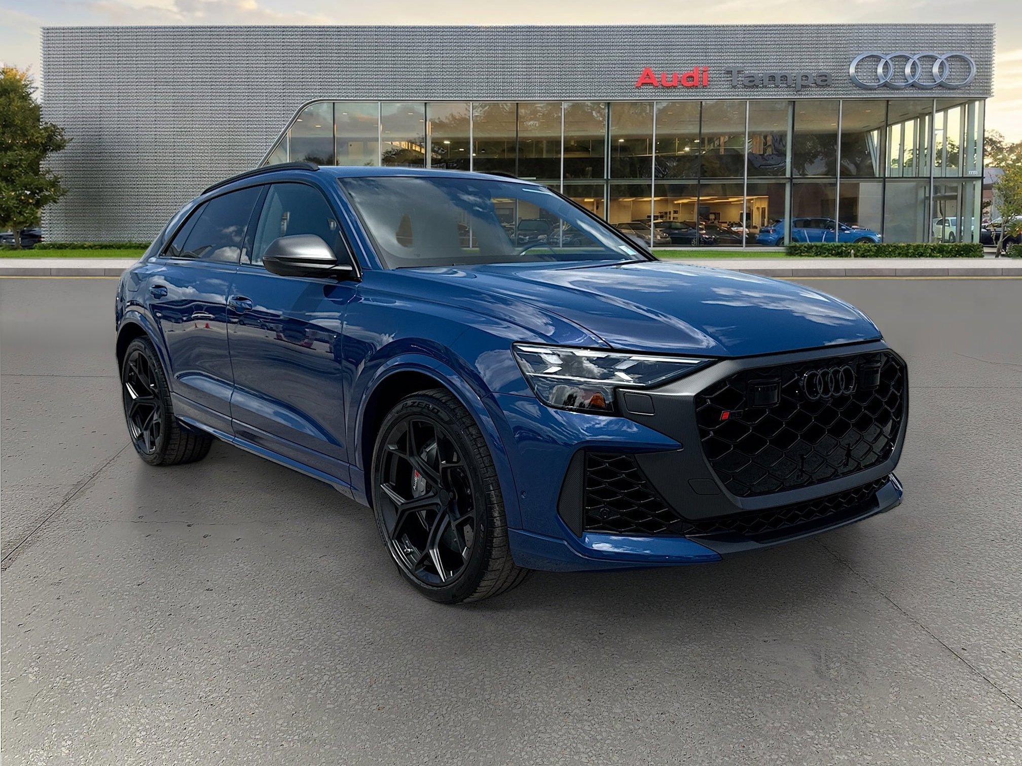 2026 Audi RS Q8 -'s photo