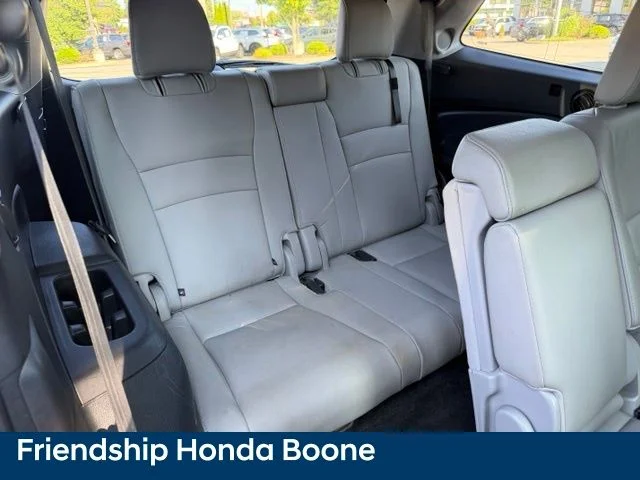 Used 2017 Blue Honda Touring image 50